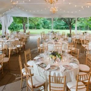 3 Tips For Renting Tables And Chairs For Parties